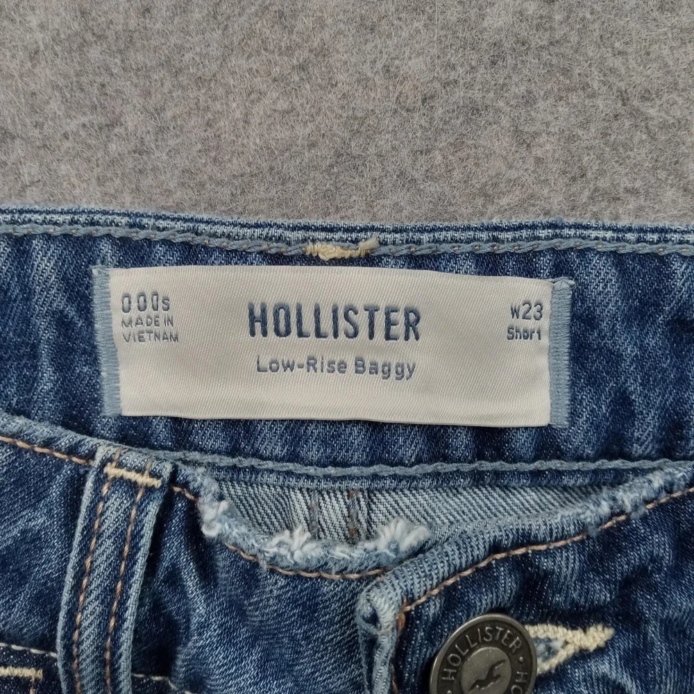 Hollister‎ Shorts Juniors 0 W23 Denim Low-Rise Baggy Cutoff Raw Hem Jean Casual